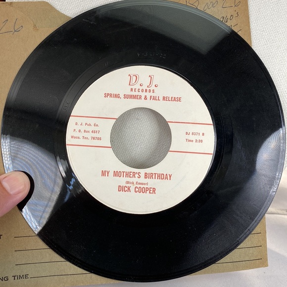 I Saw Momma Spanking Santa Claus 45 rpm record - Picture 3 of 4